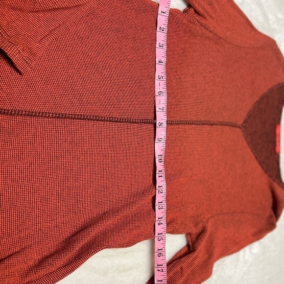 Cut Loose knit top womens size small - Picture 6 of 7